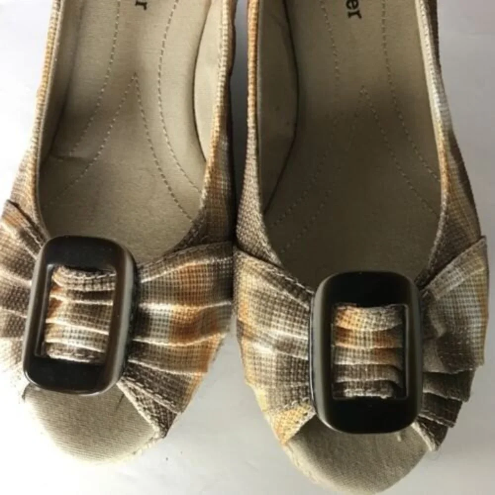 Naturalizer‎ Womens Size 8M Wedge Espadrille Shoe Peep Toe Slip On Office Buckle